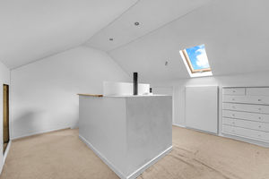 Photo 28- click for photo gallery